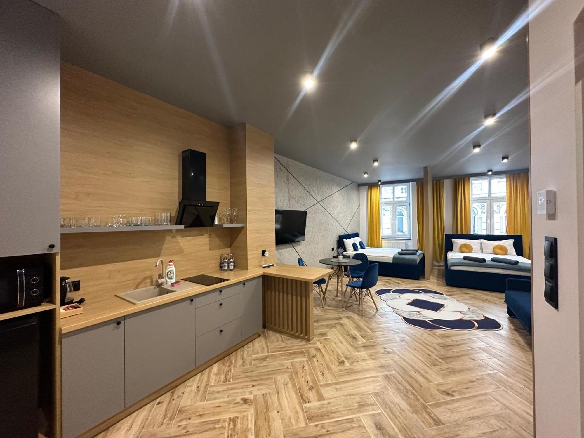 Loft House Apartments Przemyśl Kültér fotó